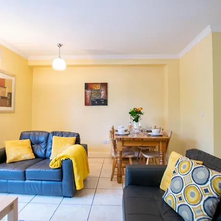 Bright Family-friendly In Limerick Junction