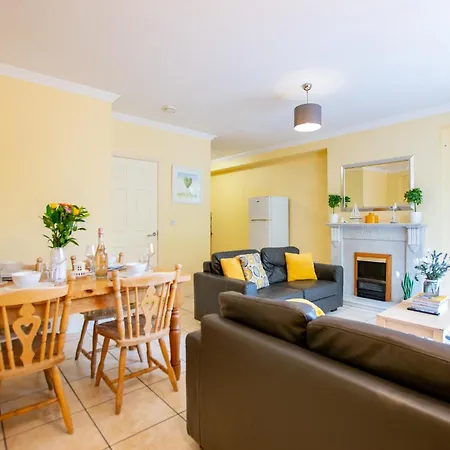 Bright Family-friendly In * Limerick Junction
