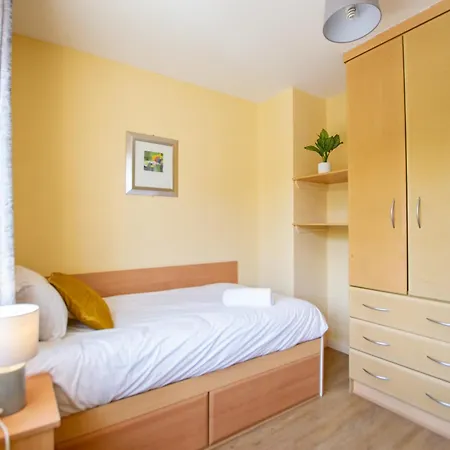 Bright Family-friendly In *