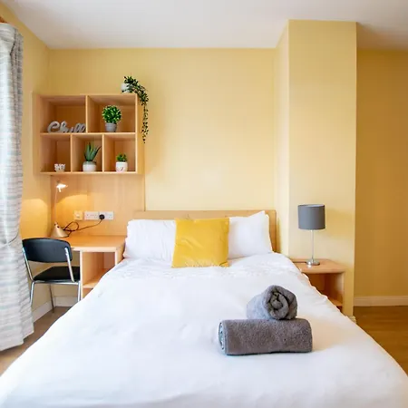 Bright Family-friendly In Apartment